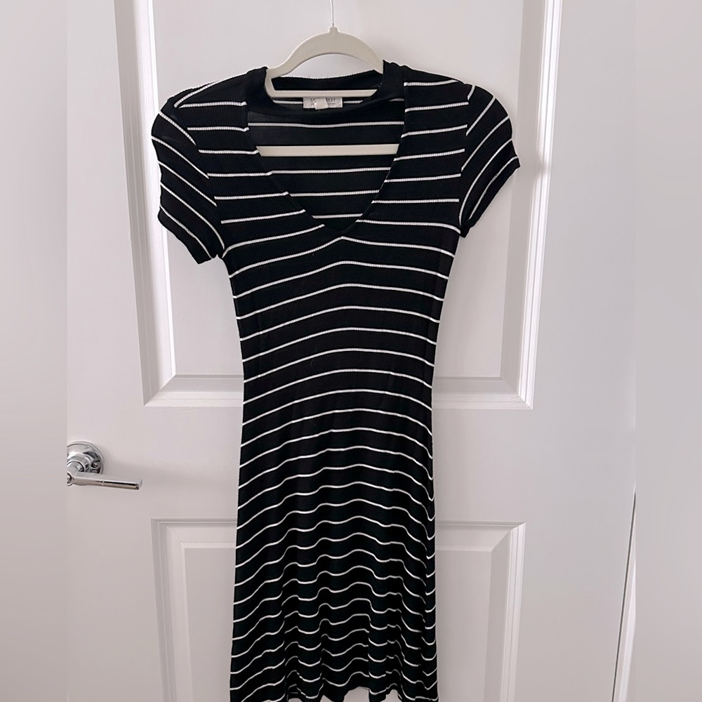 American Eagle Ribbed Striped Choker Neck T-Shirt Dress